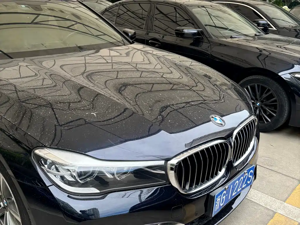BMW 7 Series 2018 — фото 1