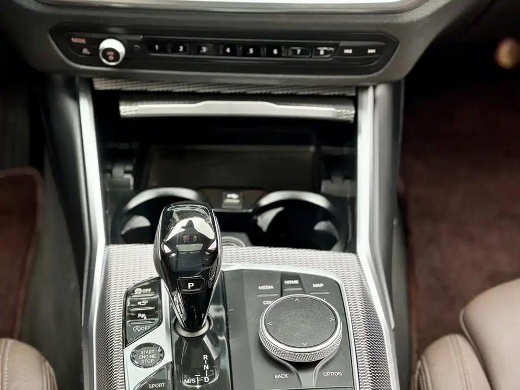 BMW 3 Series 2020 — фото 13