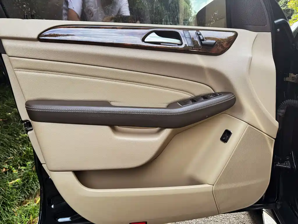 Mercedes-Benz M-Class 2015 — фото 15