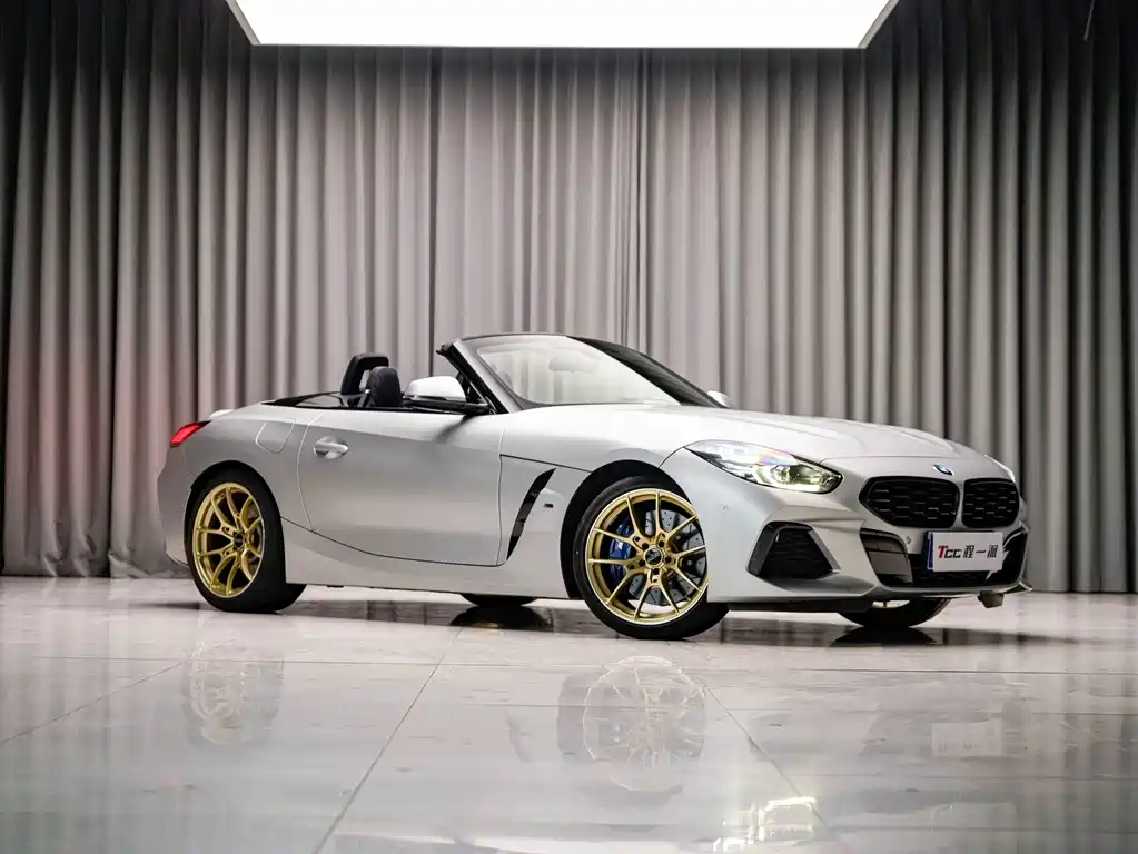 BMW Z4 2023 — фото 5