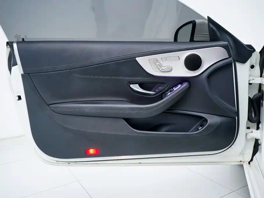 Mercedes-Benz C-Class 2021 — фото 12
