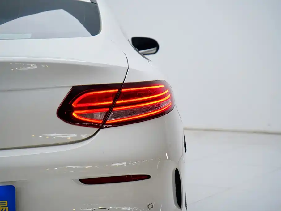 Mercedes-Benz C-Class 2021 — фото 15