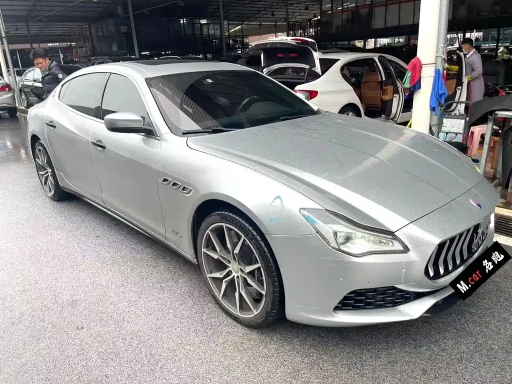 Maserati Quattroporte 2017 — фото 2