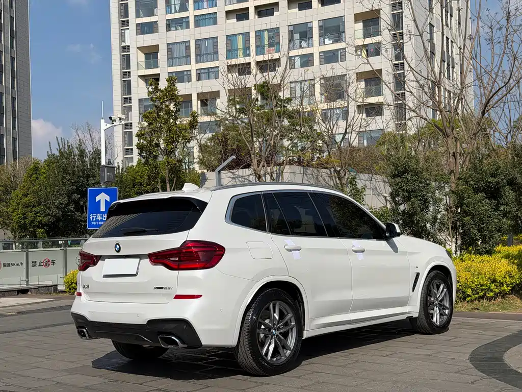 BMW X3 2020 — фото 7