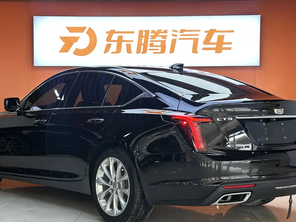 Cadillac CT5 2021 — фото 7