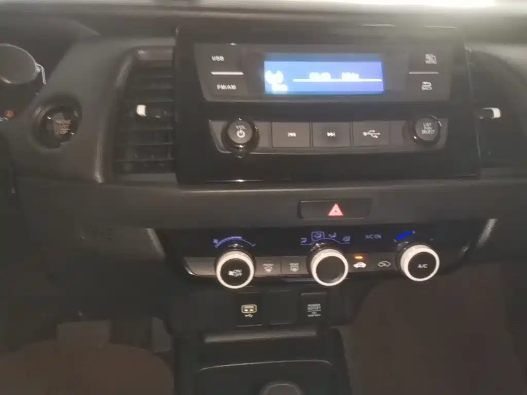 Honda Fit 2023 — фото 13