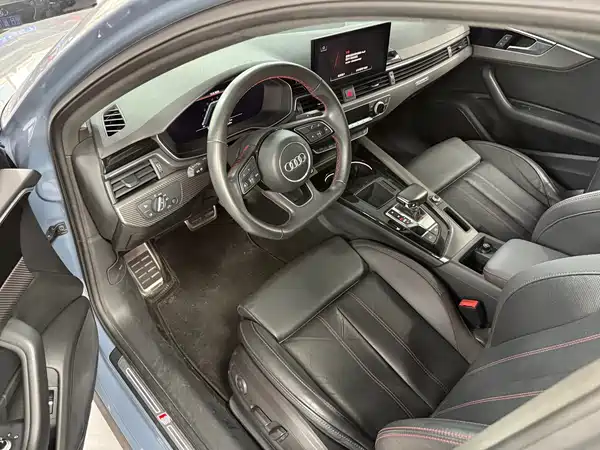 Audi A4L 2022