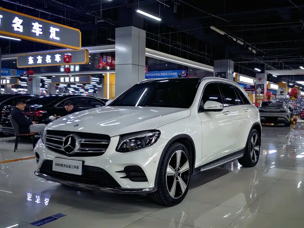 Mercedes-Benz GLC 2019 — фото 1