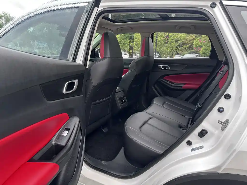 Changan CS55PLUS 2021 — фото 12