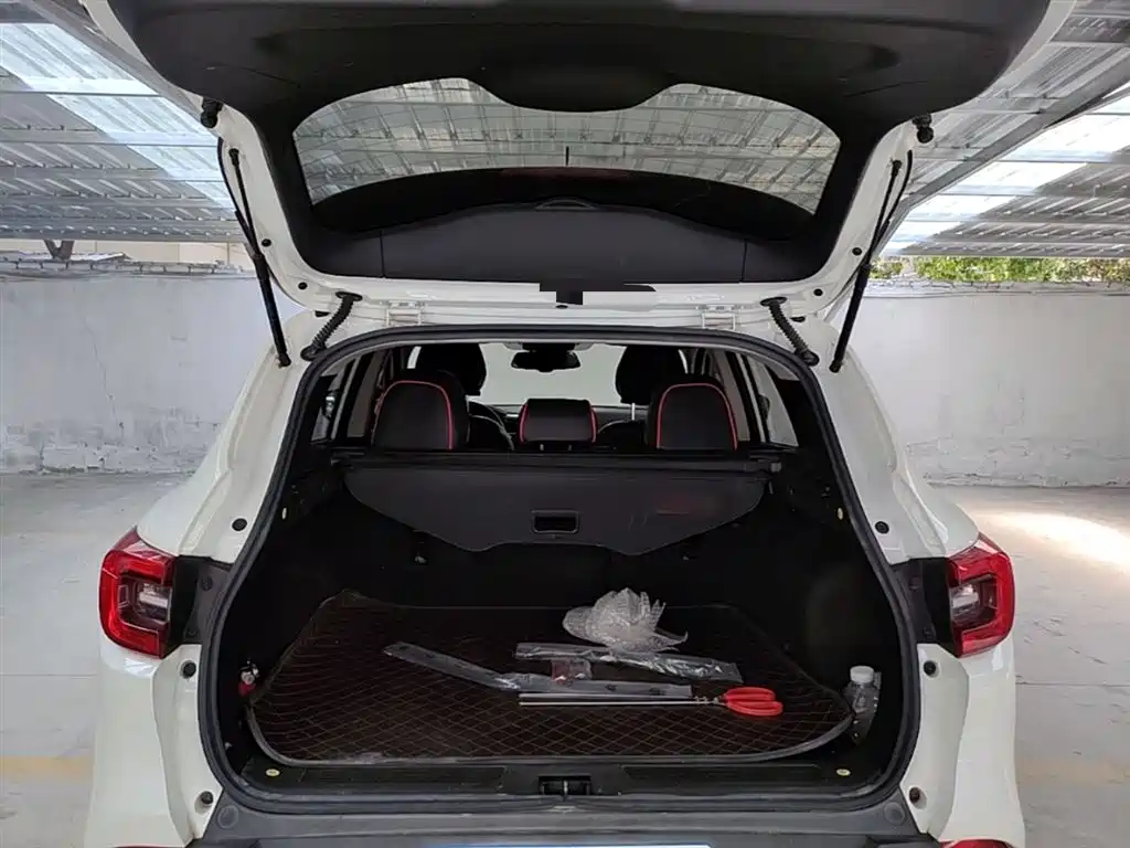 Renault Kadjar 2018 — фото 19