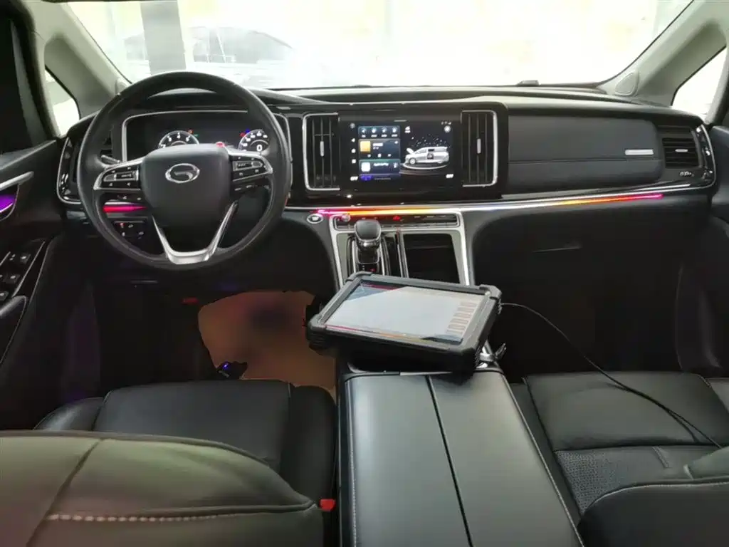 GAC Motor Trumpchi M8 2022 — фото 10