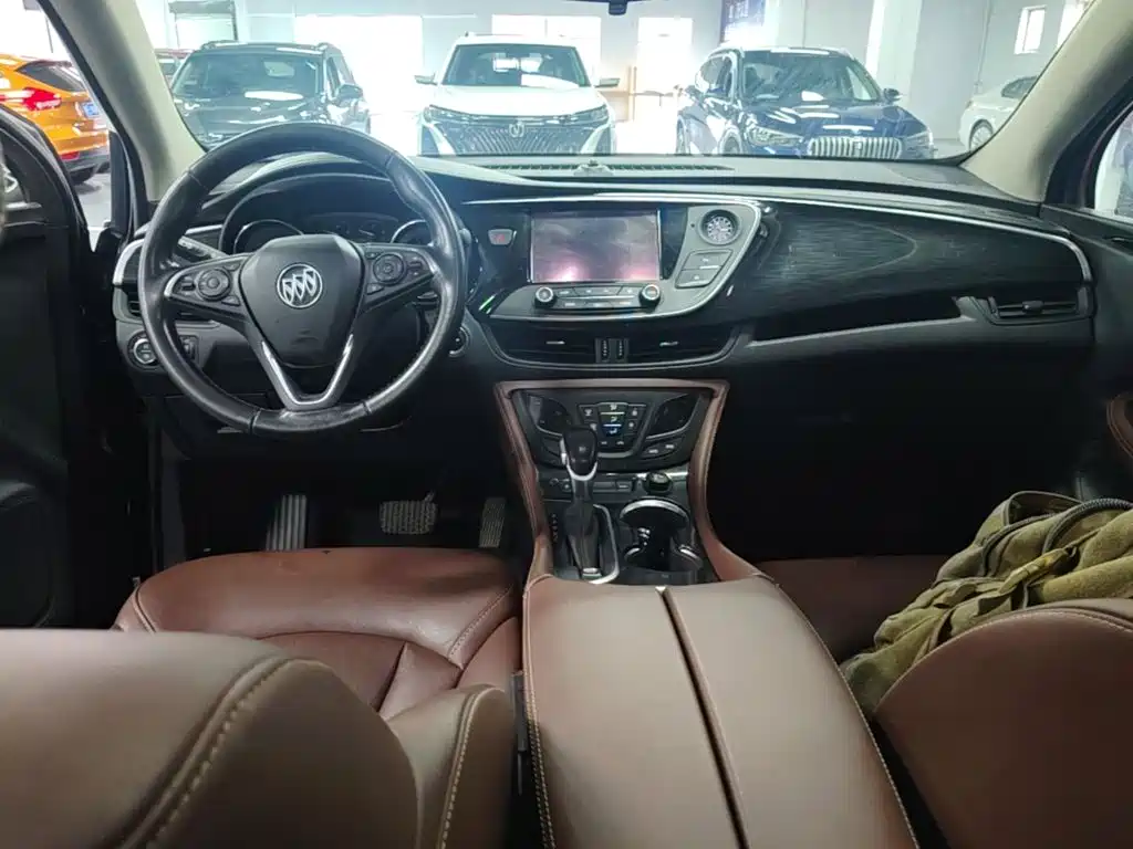 Buick Envision Plus 2019 — фото 10