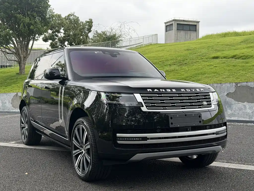 Land Rover Range Rover 2024 — фото 3