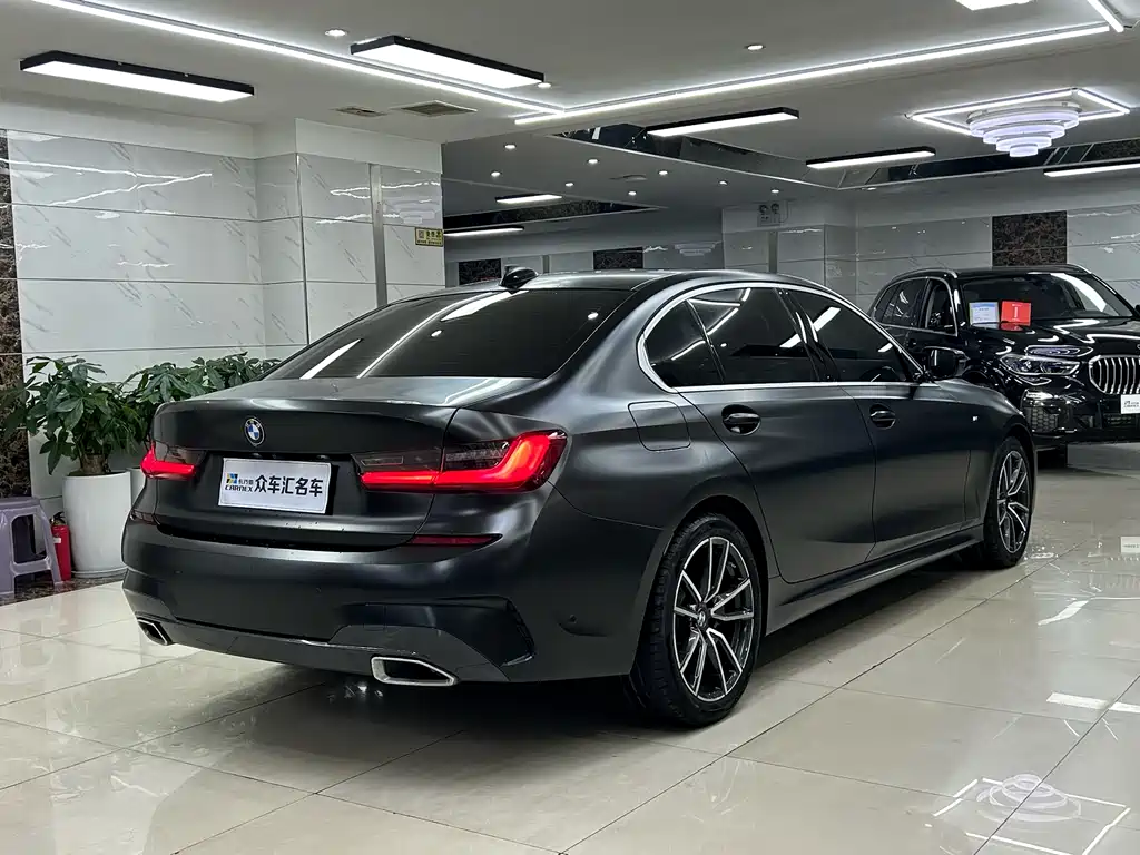 BMW 3 Series 2020
