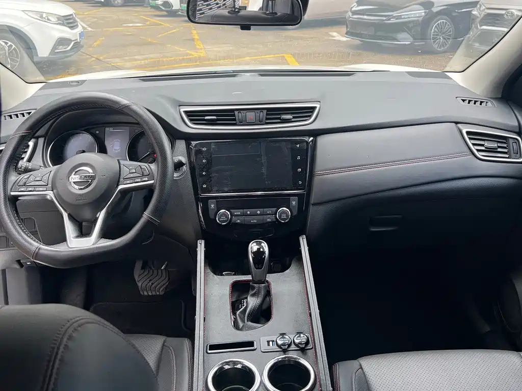 Nissan Qashqai 2022 — фото 10
