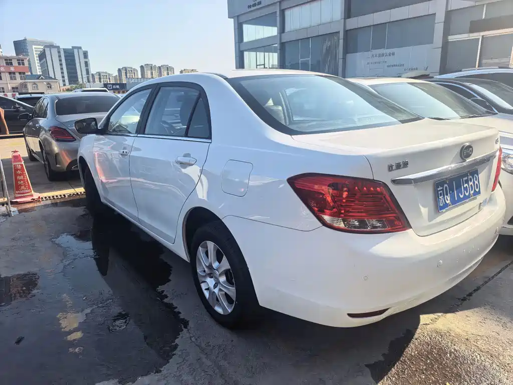BYD e5 2016