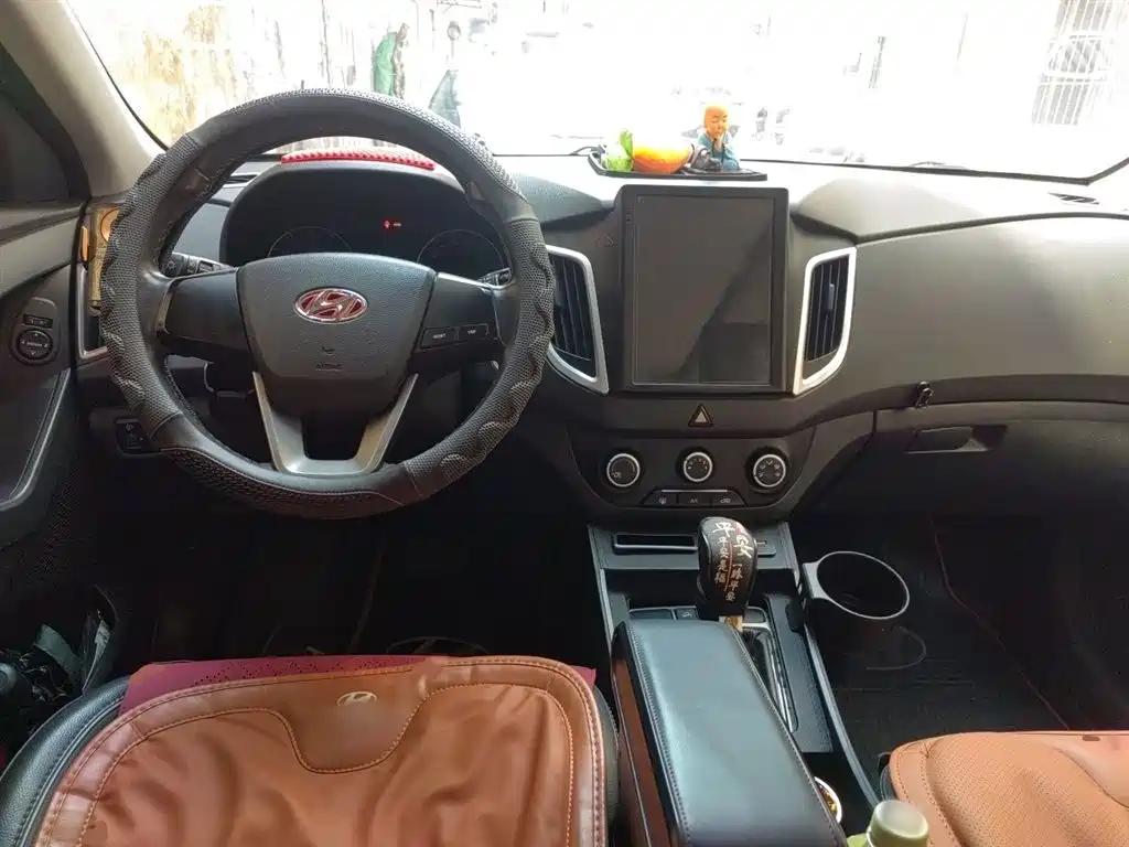 Hyundai ix25 2016 — фото 13