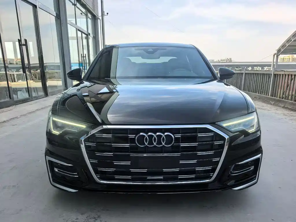 Audi A6L 2023 — фото 2