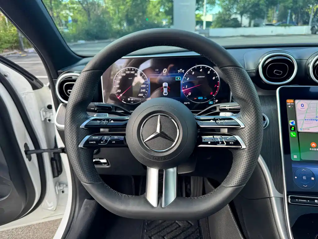 Mercedes-Benz C-Class 2021