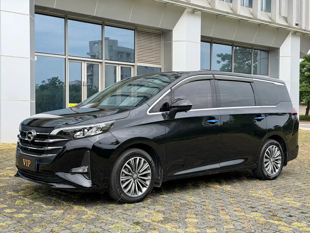 GAC Trumpchi M6 2019 — фото 1