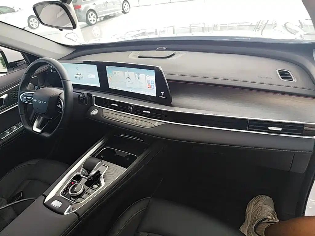 Chery Tiggo 8 PRO 2025 — фото 10