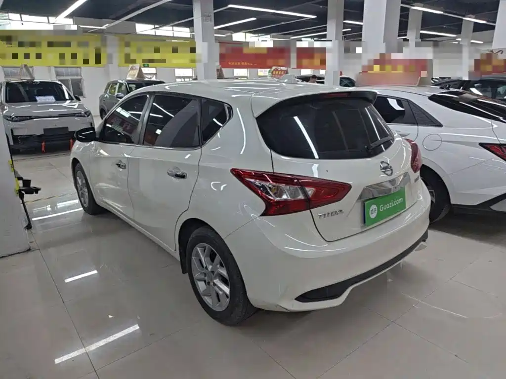 Nissan Tiida 2024