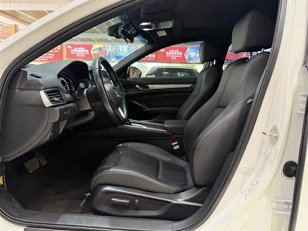 Honda Inspire 2022 — фото 10