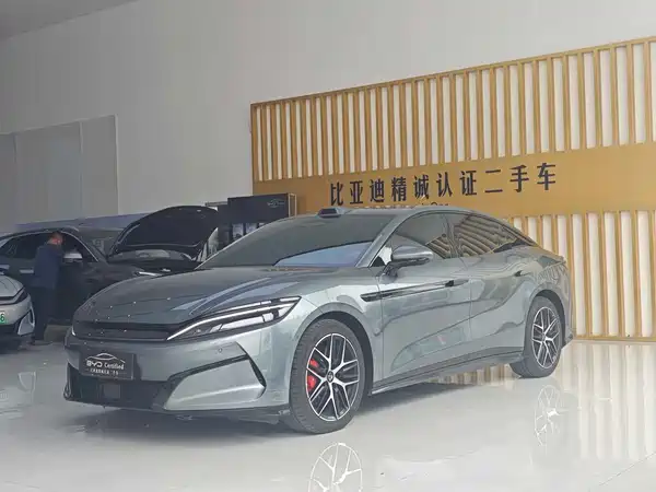 BYD Han L 2025