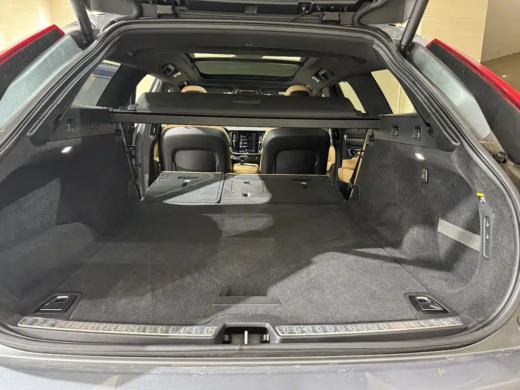 Volvo V90 2018 — фото 15