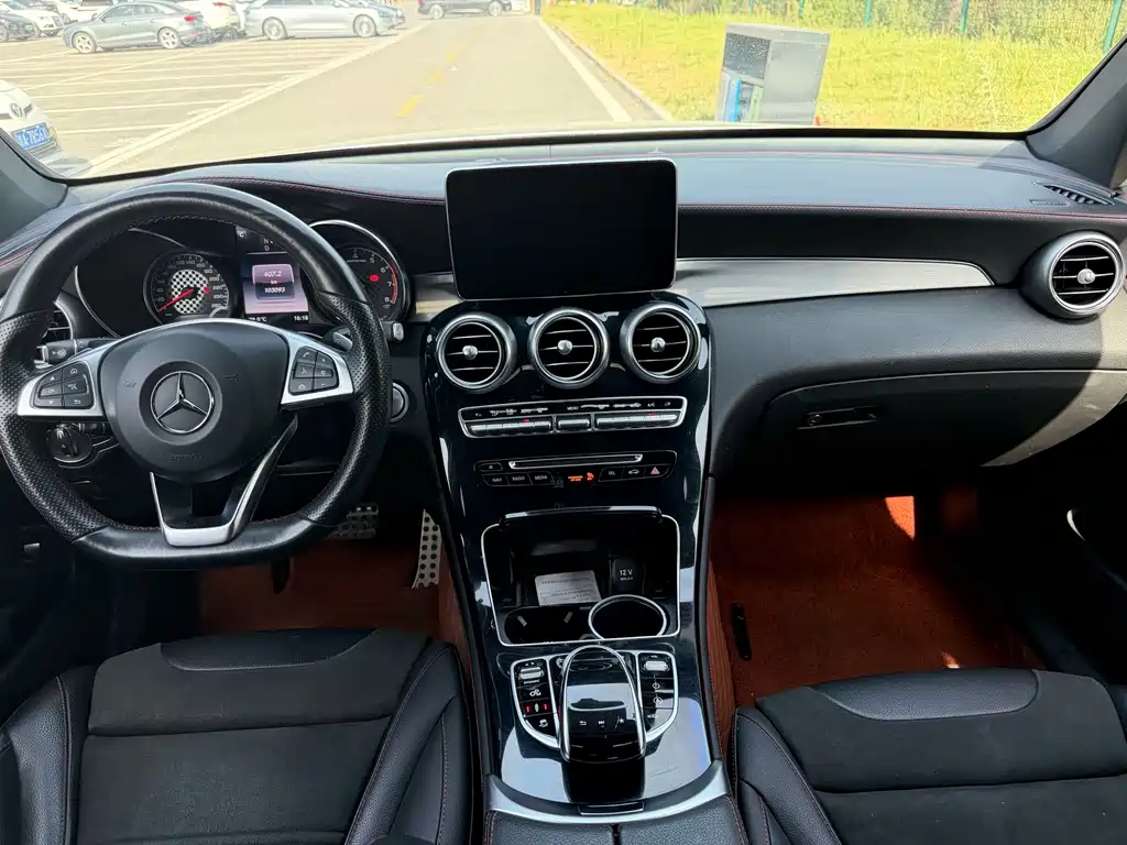 Mercedes-Benz GLC Coupe AMG 2018 — фото 9