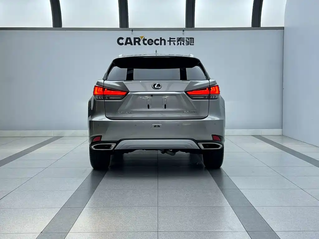 Lexus RX 2022