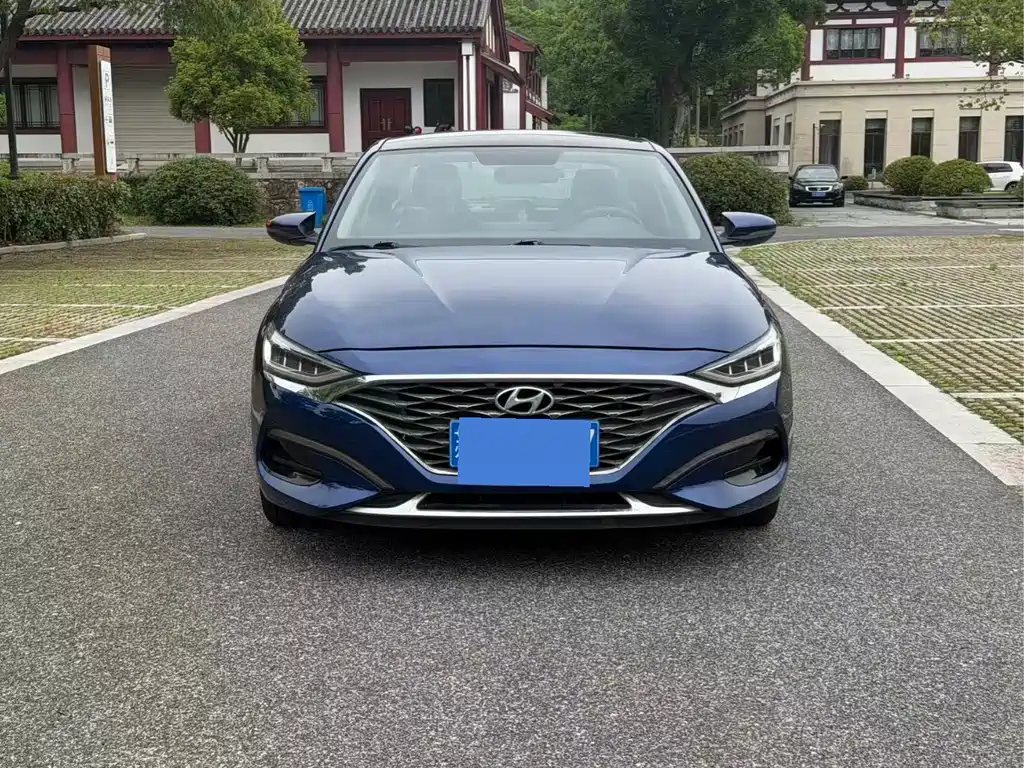 Hyundai Fista 2020 — фото 2