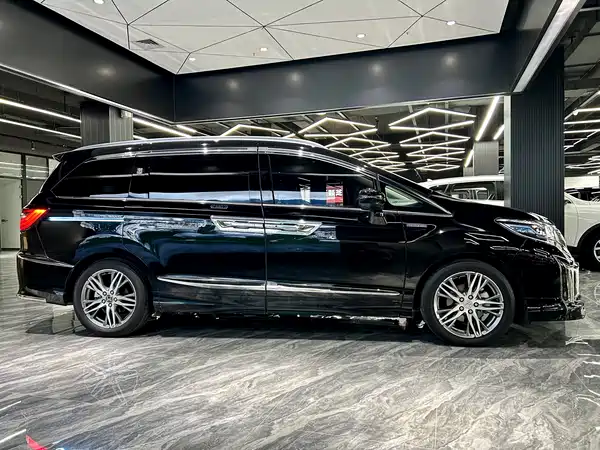 Honda Elysion 2020