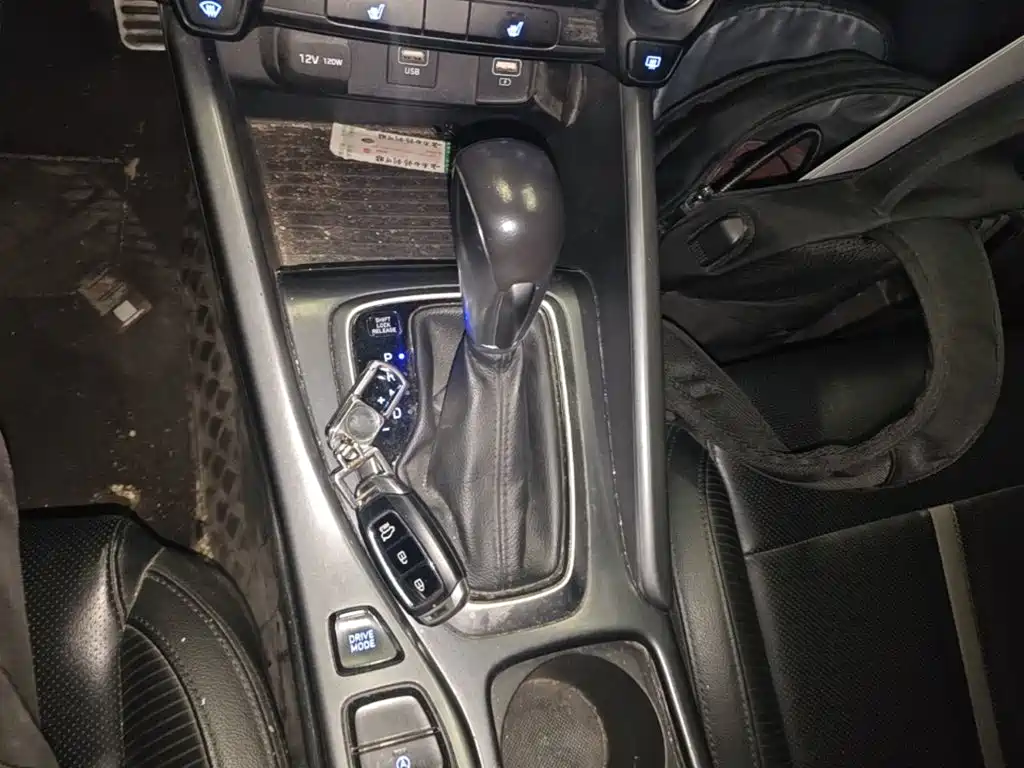 Hyundai Festa 2019 — фото 14
