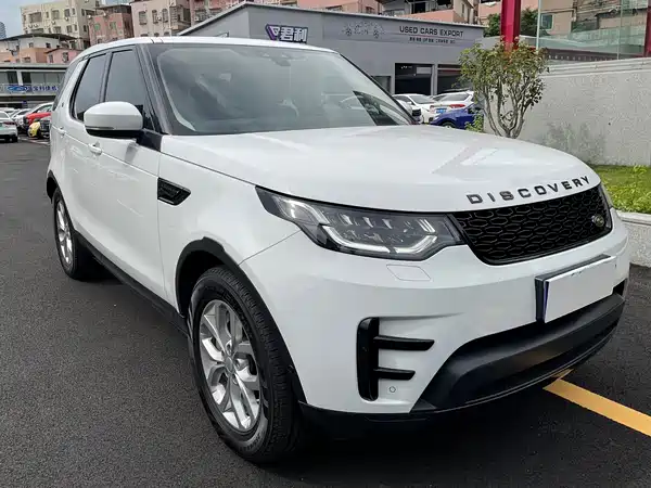 Land Rover Discovery 2020