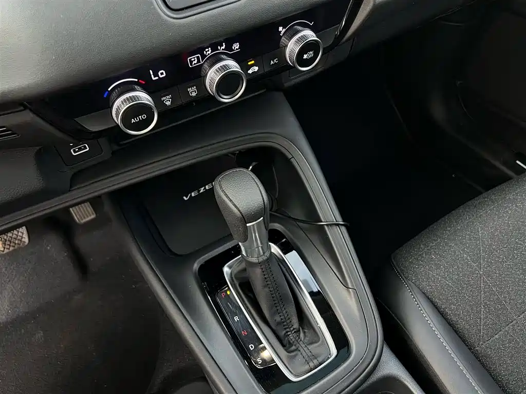 Honda Vezel 2023 — фото 10