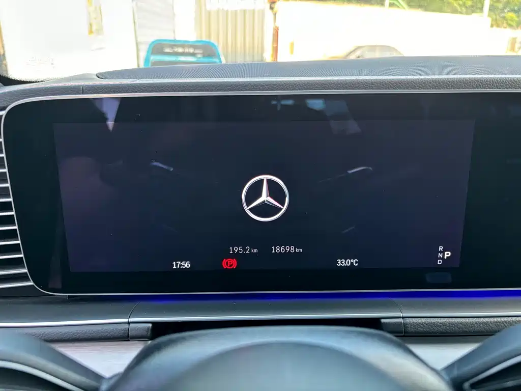 Mercedes-Benz GLE AMG 2025 — фото 10