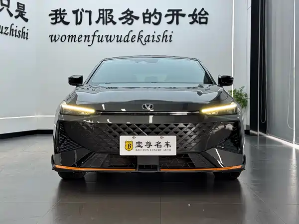 Changan UNI-V 2024
