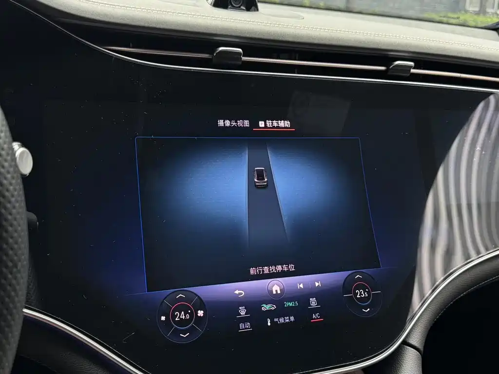 Mercedes-Benz EQE SUV 2025 — фото 25