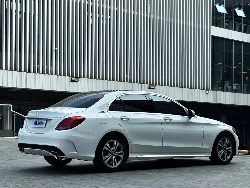 Mercedes-Benz C-Class 2018