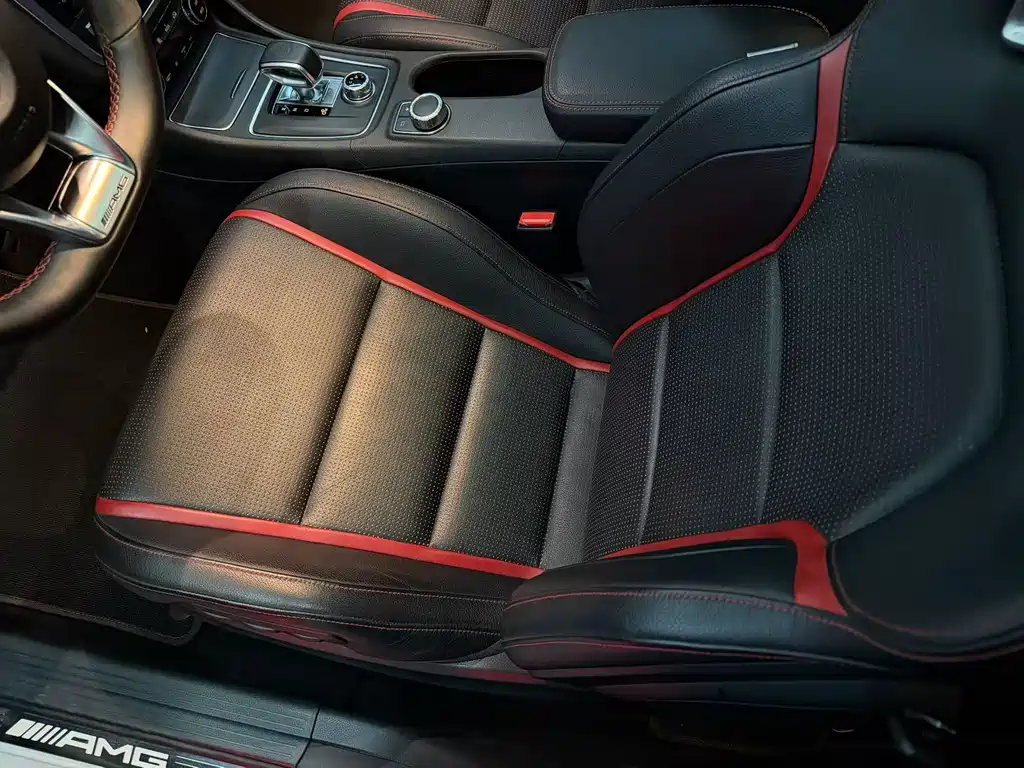 Mercedes-Benz GLA AMG 2019 — фото 20