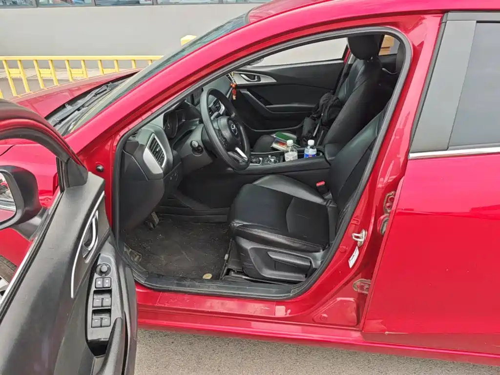 Mazda 3 Angkesela 2019 — фото 15