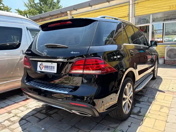 Mercedes-Benz GLE 2018