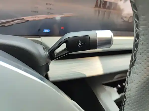 Geely Galaxy E8 2024