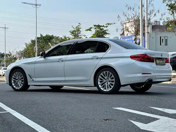 BMW 5 Series 2019