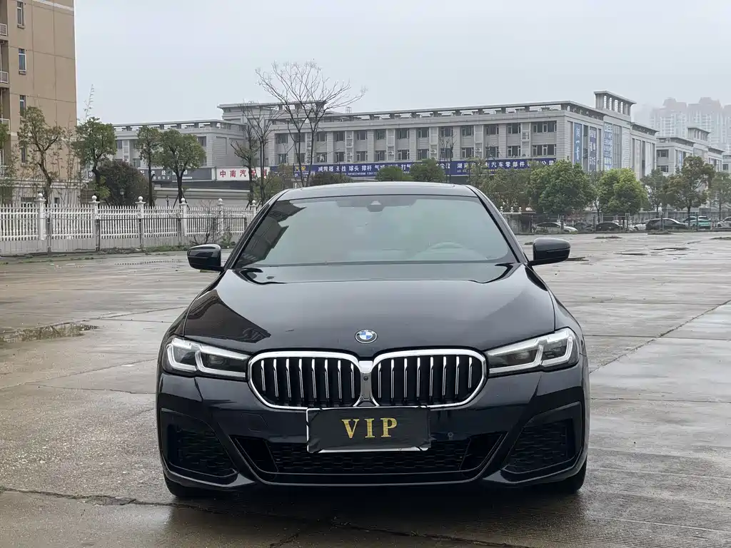 BMW 5 Series 2023