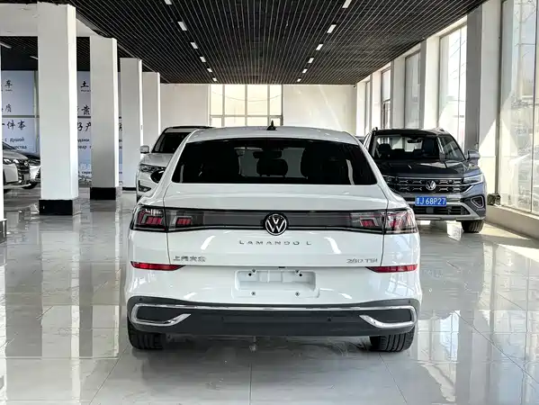 Volkswagen Lamando 2023