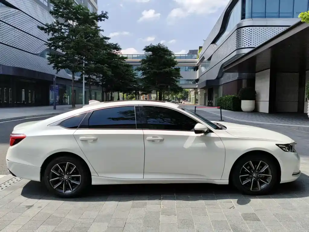Honda Inspire 2023 — фото 11