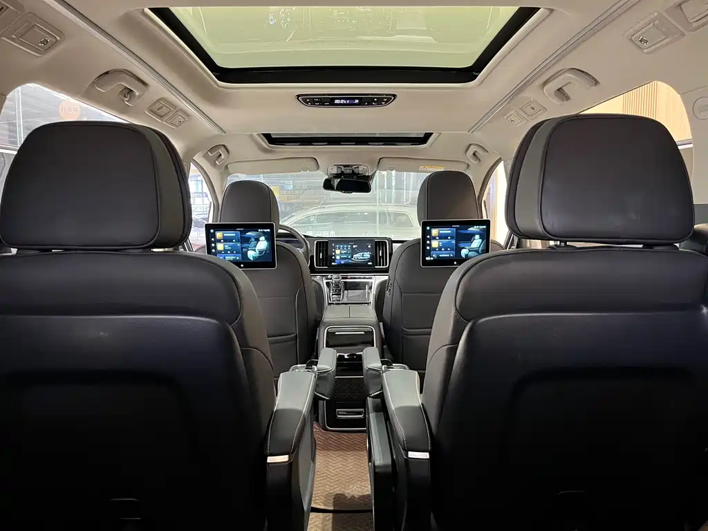 GAC Motor Trumpchi M8 2022 — фото 20