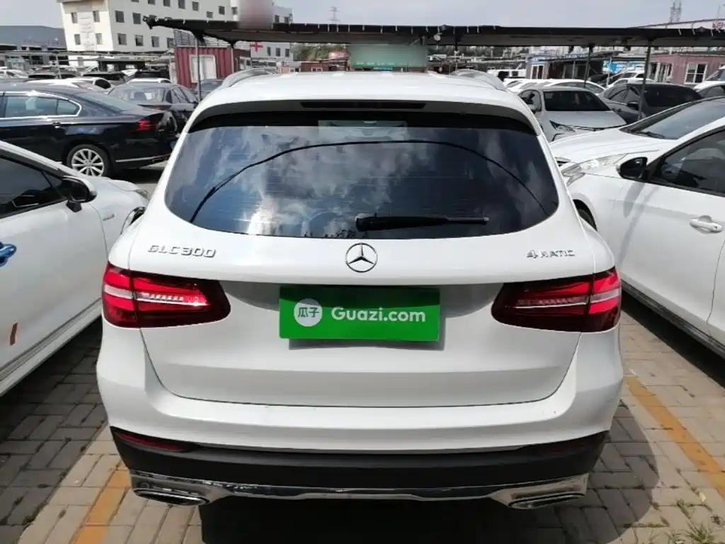 Mercedes-Benz GLC 2016